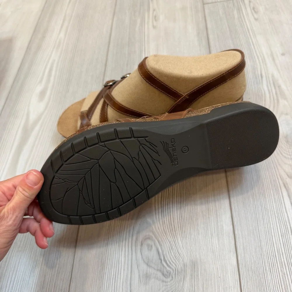 NEW Dansko Roslyn Waxy Burnished Tan Leather Strappy Sandals Size 41 11